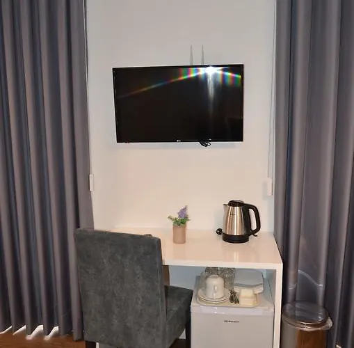 Edifício Charles 203